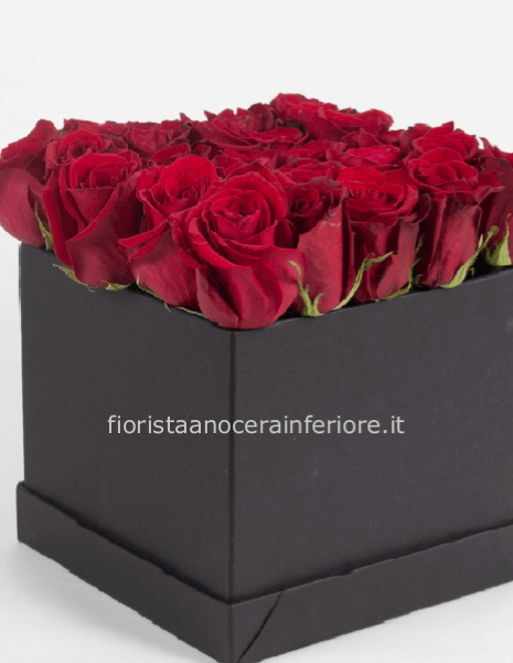 box quadrato rose rosse