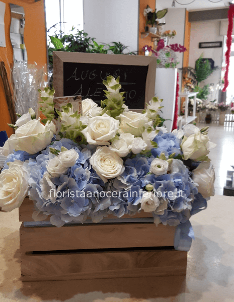 CASSSETTA CON FIORI MISTI