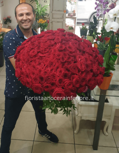 150 ROSE ROSSE OLANDESI RED NAOMI 70 CM