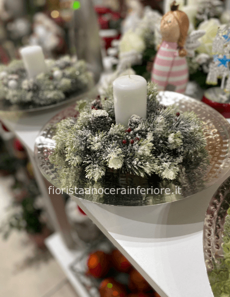 composizione natalizia piatto in ferro martellato