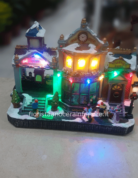 Giostrina stazione ferroviaria con movimento soggetti.