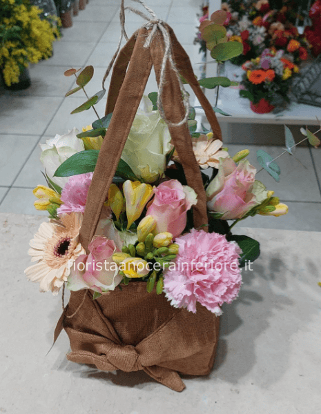 cestina fiorita rustica 