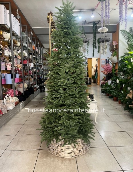 Albero di natale PE 2,1 metri comprensivo di Base
