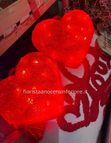 cuore rosso led